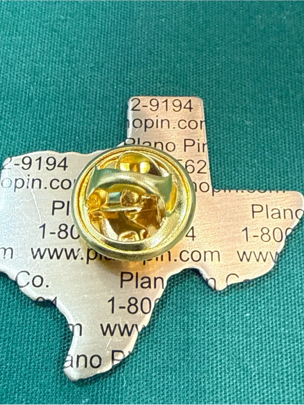 2014 Texas Shaped Shriner and Child Pin 68C
